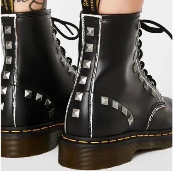 Dr. Martens 1460 Studded 8-Eye Lace-Up Boots Black Size 8 (EU 39) - Picture 10 of 11